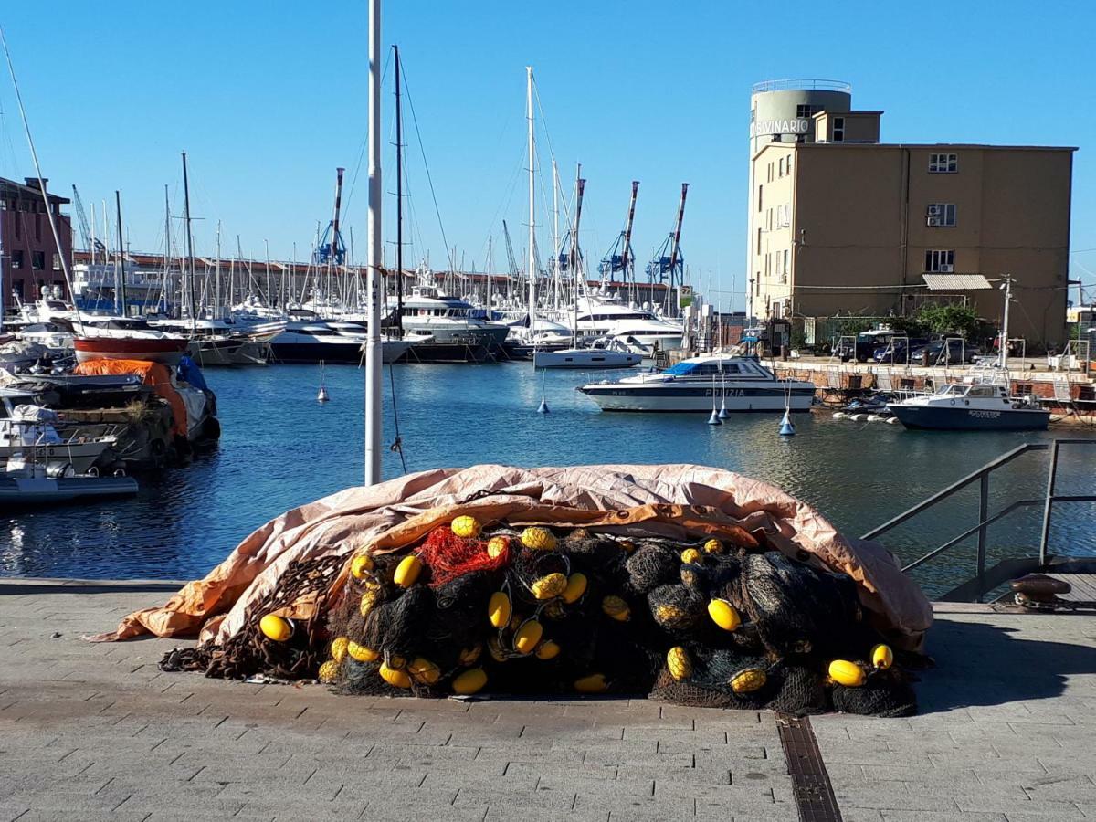 I Tetti Di Genova Grande Appartamento Exterior photo